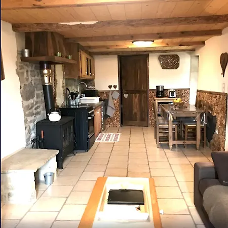 Maison D'une A Braux Сasa de vacaciones