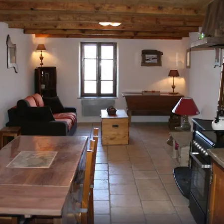 Maison D'une A Braux